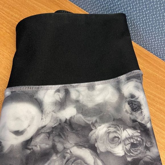 MPG Capri leggings size S - Picture 6 of 13